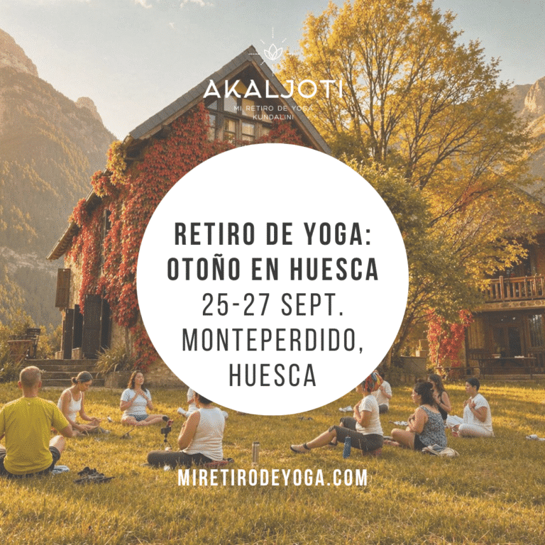 Retiro de yoga en otoño sept2026